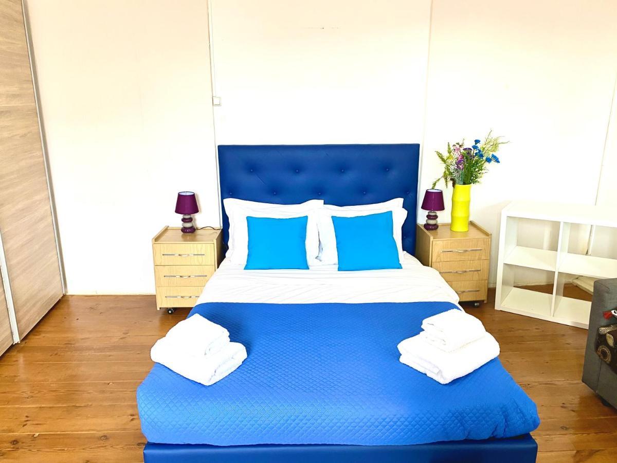 ליסבון Classic Chiado 1 - Central Guest House Room With Shared Bathroom מראה חיצוני תמונה