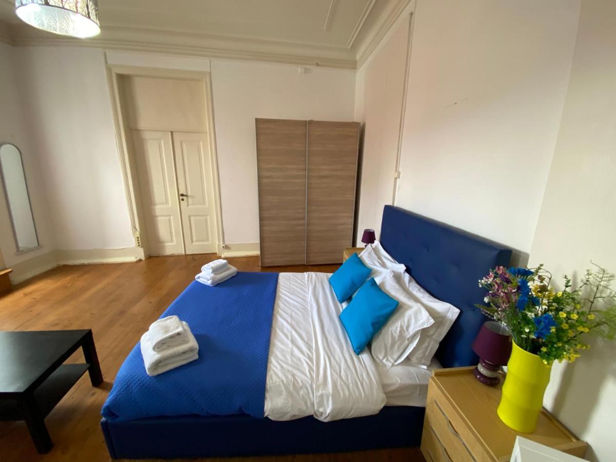 ליסבון Classic Chiado 1 - Central Guest House Room With Shared Bathroom מראה חיצוני תמונה