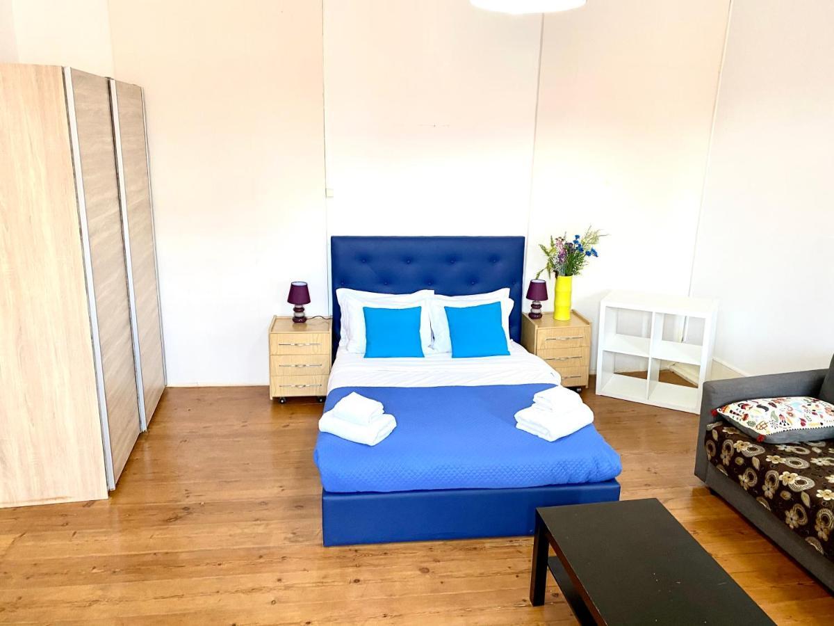 ליסבון Classic Chiado 1 - Central Guest House Room With Shared Bathroom מראה חיצוני תמונה